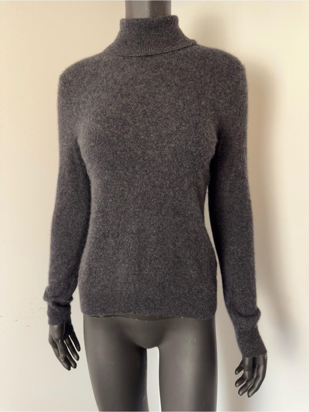 Lord + Taylor Cashmere Turtle Neck Grey Sweater M